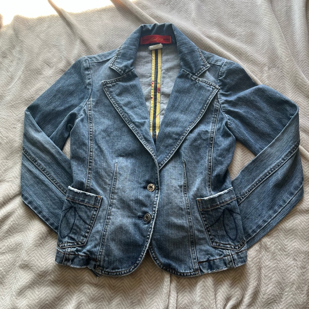 🌸Level 99 Denim Jacket!🌸